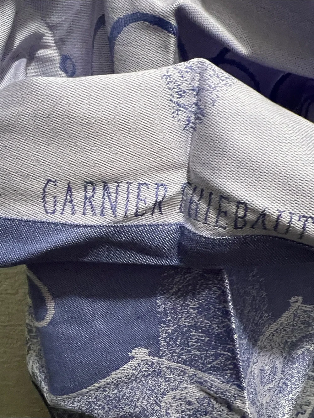 Garnier Thiebaut lavender dining